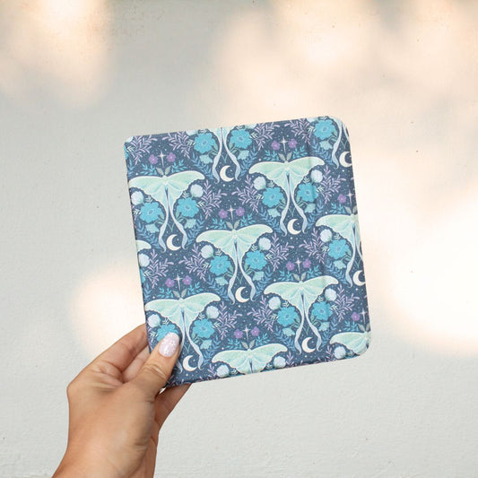 Moth Pattern Kobo Case