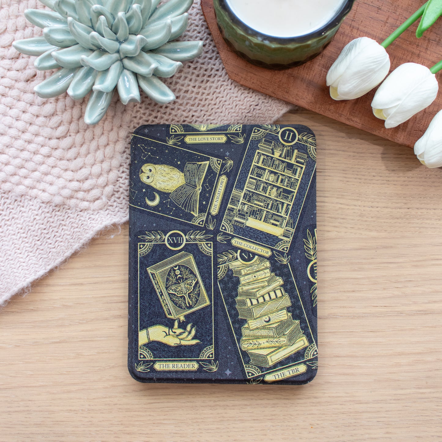 Bookish Tarot Card Kindle Case