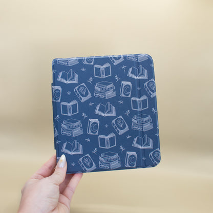 Navy Bookish Pattern Kobo Libra Case - Clear Back