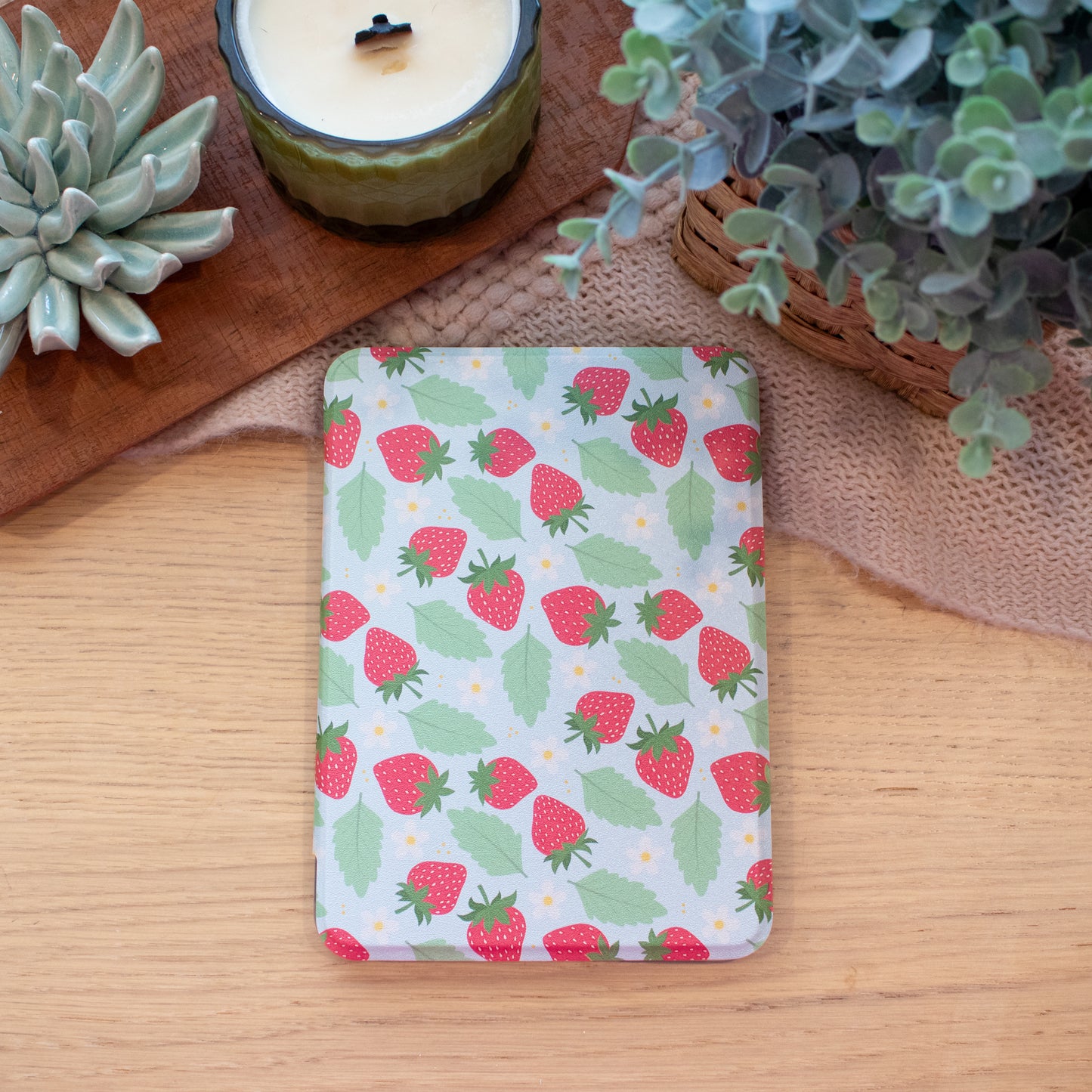 Berry Bliss Kindle Case